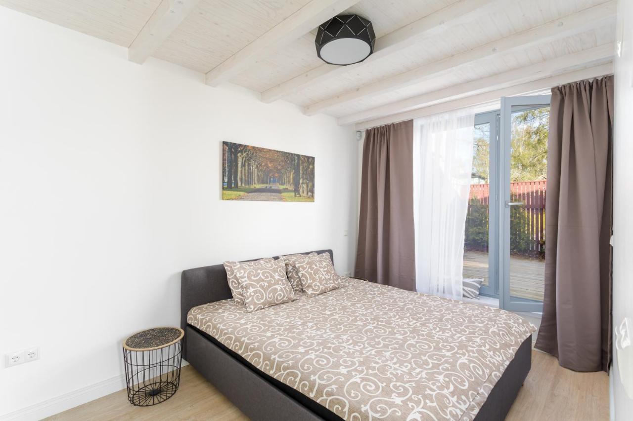 Villa Rosalie Parnu Ngoại thất bức ảnh