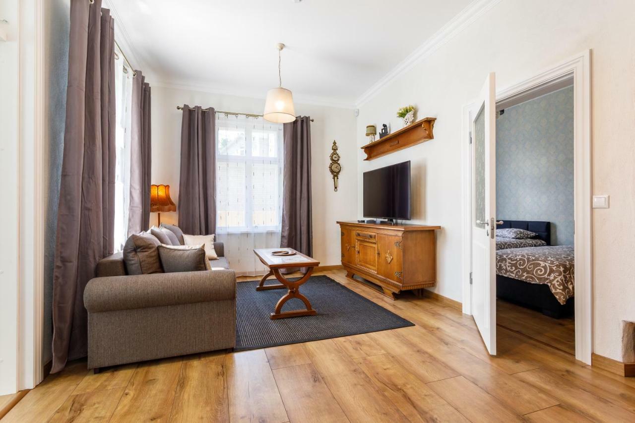 Villa Rosalie Parnu Ngoại thất bức ảnh